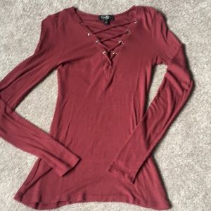 NWOT super cute tight maroon shirt